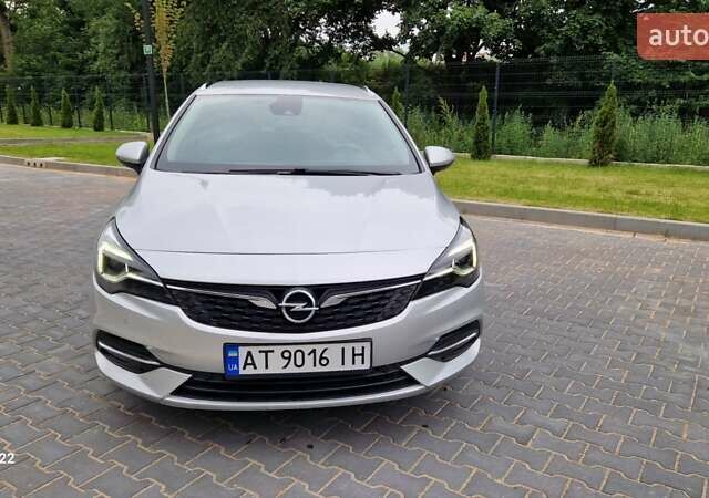 Опель Астра 2020 в Ивано-Франковске на Automoto.ua Серый Опель Астра, объемом двигателя 1.5 л и пробегом 142 тыс. км за 14000 $, фото 7 на Automoto.ua