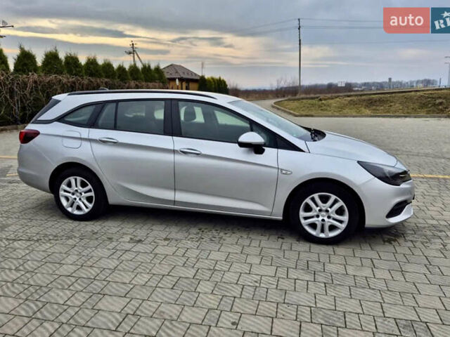 Серый Опель Астра, объемом двигателя 1.5 л и пробегом 270 тыс. км за 9999 $, фото 53 на Automoto.ua