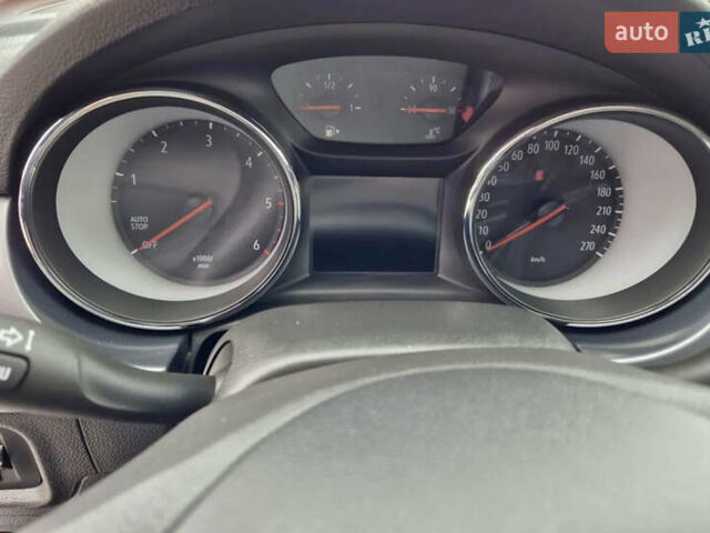 Серый Опель Астра, объемом двигателя 1.5 л и пробегом 270 тыс. км за 9999 $, фото 19 на Automoto.ua