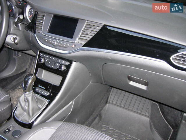 Серый Опель Астра, объемом двигателя 1.5 л и пробегом 1 тыс. км за 13500 $, фото 9 на Automoto.ua