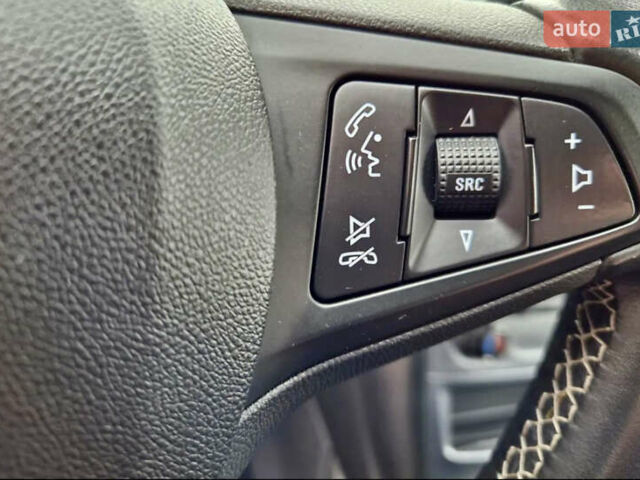 Серый Опель Астра, объемом двигателя 1.5 л и пробегом 270 тыс. км за 9999 $, фото 21 на Automoto.ua