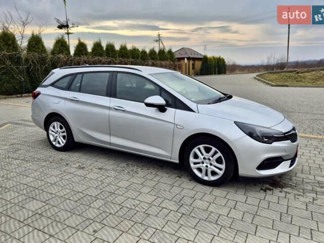 Серый Опель Астра, объемом двигателя 1.5 л и пробегом 270 тыс. км за 9999 $, фото 55 на Automoto.ua