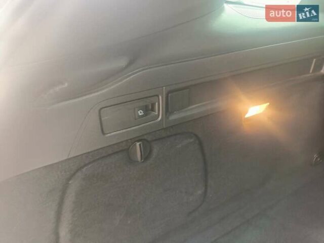 Серый Опель Астра, объемом двигателя 1.5 л и пробегом 188 тыс. км за 14200 $, фото 11 на Automoto.ua