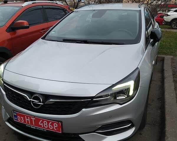 Серый Опель Астра, объемом двигателя 1.5 л и пробегом 129 тыс. км за 13400 $, фото 2 на Automoto.ua