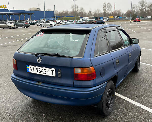 Синий Опель Астра, объемом двигателя 1.6 л и пробегом 418 тыс. км за 2600 $, фото 6 на Automoto.ua