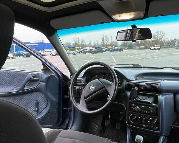 Синий Опель Астра, объемом двигателя 1.6 л и пробегом 418 тыс. км за 2600 $, фото 19 на Automoto.ua