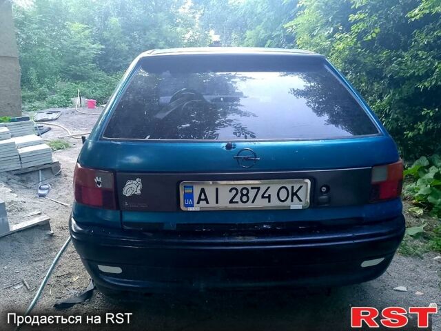 Синий Опель Астра, объемом двигателя 1.6 л и пробегом 0 тыс. км за 450 $, фото 2 на Automoto.ua