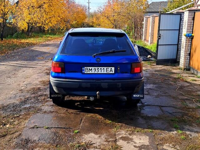 Синий Опель Астра, объемом двигателя 1.4 л и пробегом 200 тыс. км за 2100 $, фото 6 на Automoto.ua