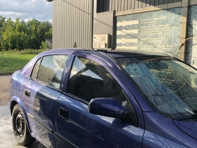 Синий Опель Астра, объемом двигателя 1.6 л и пробегом 384 тыс. км за 1500 $, фото 4 на Automoto.ua