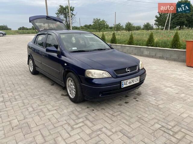 Синий Опель Астра, объемом двигателя 1.6 л и пробегом 250 тыс. км за 3500 $, фото 14 на Automoto.ua