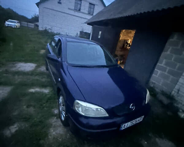 Синій Опель Астра, об'ємом двигуна 1.6 л та пробігом 370 тис. км за 1600 $, фото 2 на Automoto.ua