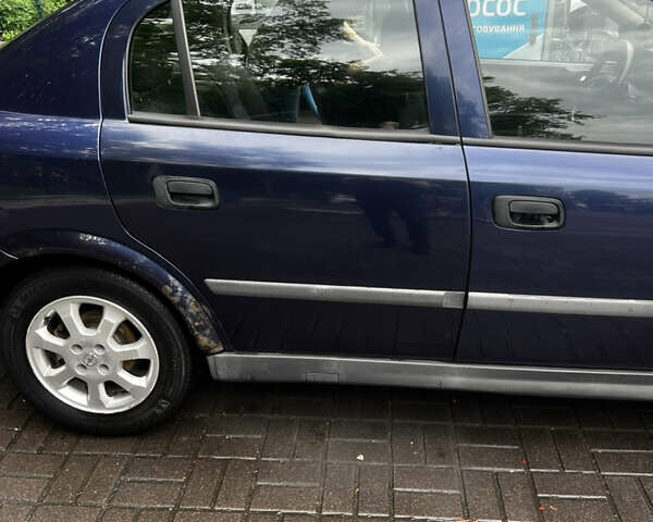 Синий Опель Астра, объемом двигателя 1.6 л и пробегом 295 тыс. км за 2650 $, фото 25 на Automoto.ua