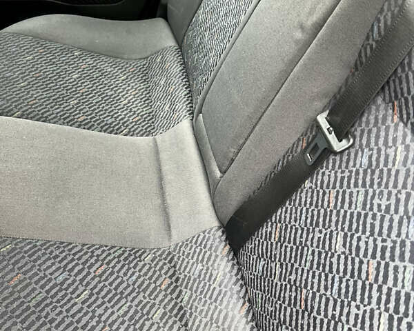 Синий Опель Астра, объемом двигателя 1.6 л и пробегом 295 тыс. км за 2650 $, фото 22 на Automoto.ua