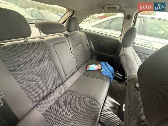 Синий Опель Астра, объемом двигателя 1.6 л и пробегом 240 тыс. км за 3200 $, фото 5 на Automoto.ua