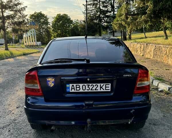 Синий Опель Астра, объемом двигателя 1.6 л и пробегом 302 тыс. км за 2800 $, фото 3 на Automoto.ua