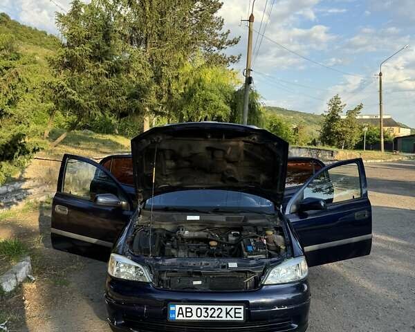 Синий Опель Астра, объемом двигателя 1.6 л и пробегом 302 тыс. км за 2800 $, фото 5 на Automoto.ua