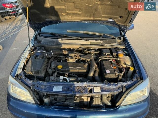 Синий Опель Астра, объемом двигателя 1.7 л и пробегом 350 тыс. км за 3300 $, фото 8 на Automoto.ua