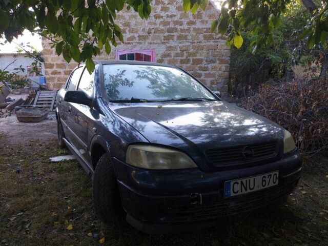 Синий Опель Астра, объемом двигателя 1.6 л и пробегом 270 тыс. км за 850 $, фото 14 на Automoto.ua