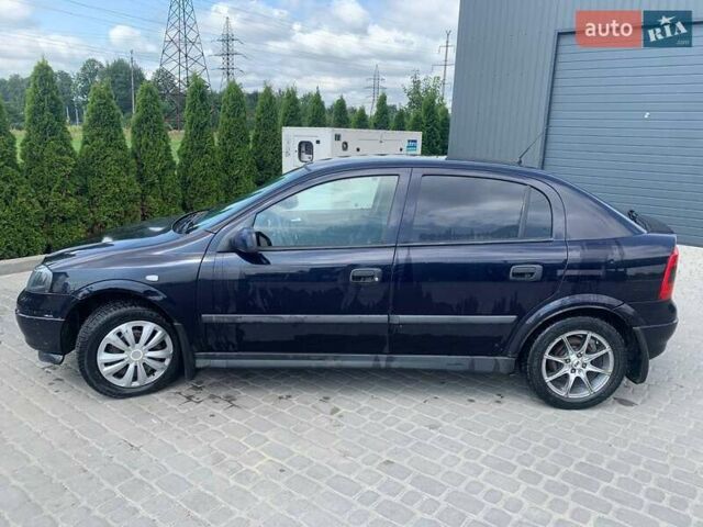 Синій Опель Астра, об'ємом двигуна 1.6 л та пробігом 318 тис. км за 3800 $, фото 4 на Automoto.ua