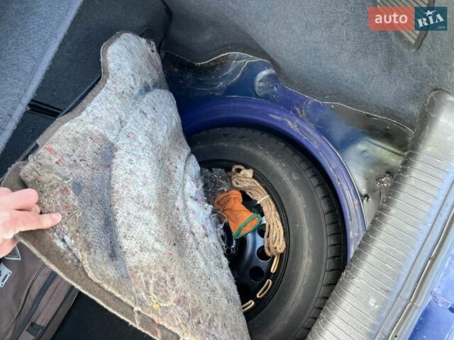 Синий Опель Астра, объемом двигателя 1.6 л и пробегом 340 тыс. км за 2300 $, фото 5 на Automoto.ua