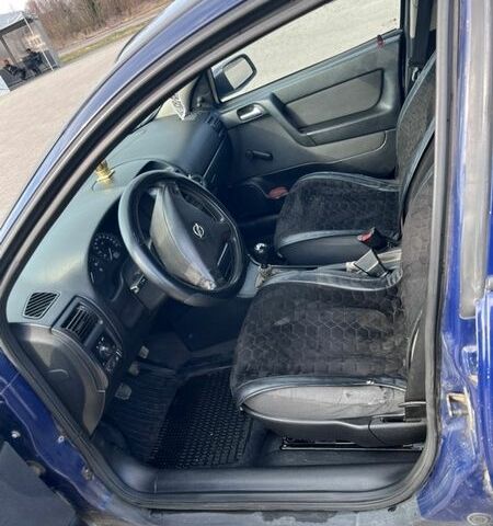 Синий Опель Астра, объемом двигателя 1.6 л и пробегом 340 тыс. км за 2300 $, фото 14 на Automoto.ua