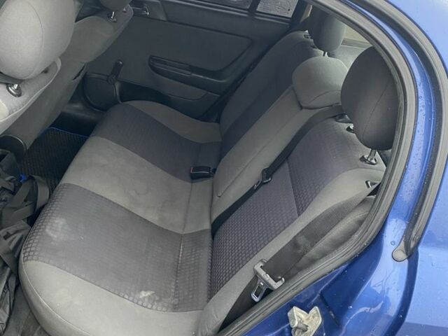 Синий Опель Астра, объемом двигателя 1.6 л и пробегом 239 тыс. км за 3550 $, фото 7 на Automoto.ua