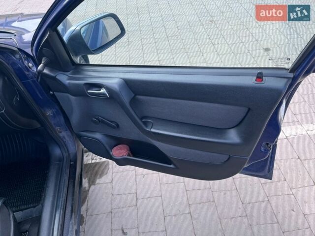 Синий Опель Астра, объемом двигателя 1.6 л и пробегом 340 тыс. км за 2300 $, фото 13 на Automoto.ua