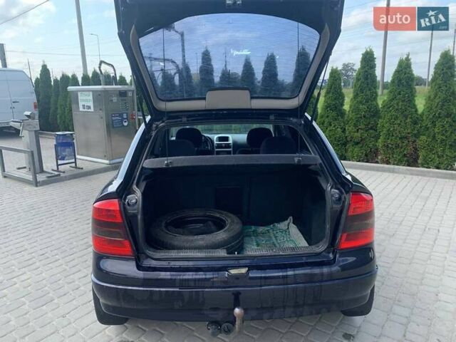 Синій Опель Астра, об'ємом двигуна 1.6 л та пробігом 318 тис. км за 3800 $, фото 8 на Automoto.ua