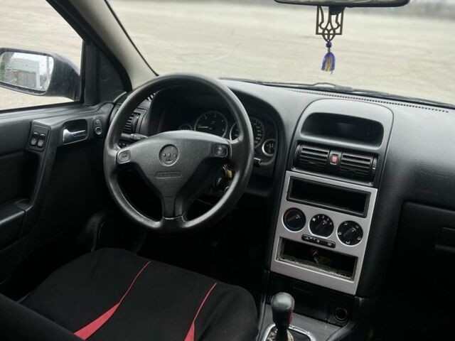 Синий Опель Астра, объемом двигателя 0 л и пробегом 320 тыс. км за 1700 $, фото 5 на Automoto.ua