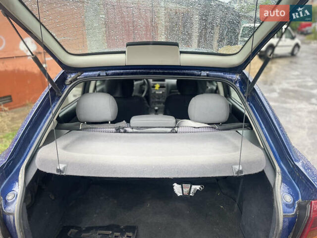 Синий Опель Астра, объемом двигателя 1.6 л и пробегом 180 тыс. км за 3200 $, фото 5 на Automoto.ua