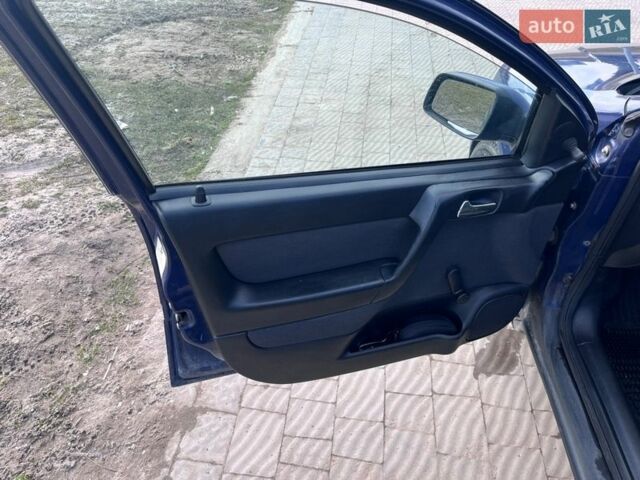 Синий Опель Астра, объемом двигателя 1.6 л и пробегом 340 тыс. км за 2300 $, фото 15 на Automoto.ua