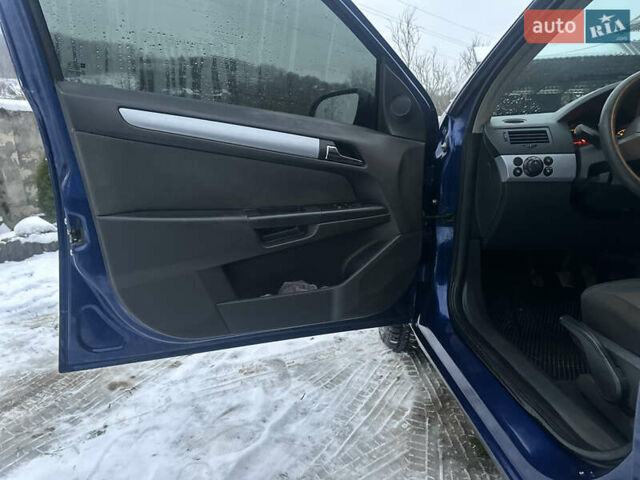 Синій Опель Астра, об'ємом двигуна 1.7 л та пробігом 300 тис. км за 2999 $, фото 13 на Automoto.ua