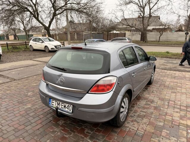 Синий Опель Астра, объемом двигателя 1.7 л и пробегом 333 тыс. км за 2400 $, фото 6 на Automoto.ua