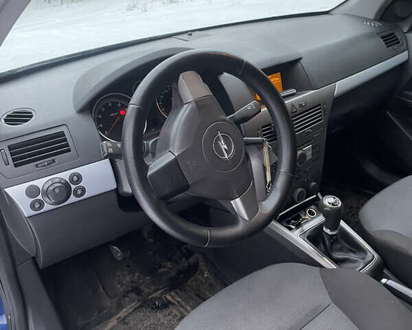 Синій Опель Астра, об'ємом двигуна 1.6 л та пробігом 210 тис. км за 4300 $, фото 8 на Automoto.ua