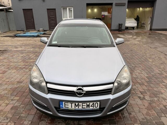 Синий Опель Астра, объемом двигателя 1.7 л и пробегом 333 тыс. км за 2400 $, фото 9 на Automoto.ua