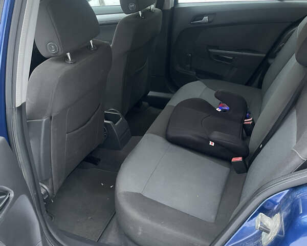 Синій Опель Астра, об'ємом двигуна 1.6 л та пробігом 210 тис. км за 4300 $, фото 10 на Automoto.ua