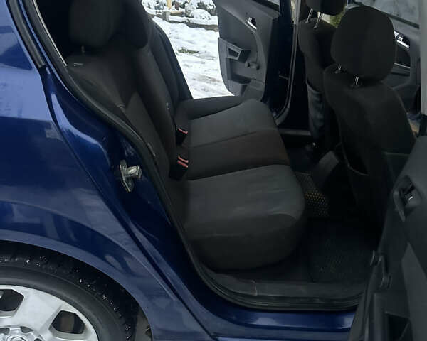 Синій Опель Астра, об'ємом двигуна 1.7 л та пробігом 300 тис. км за 2999 $, фото 22 на Automoto.ua