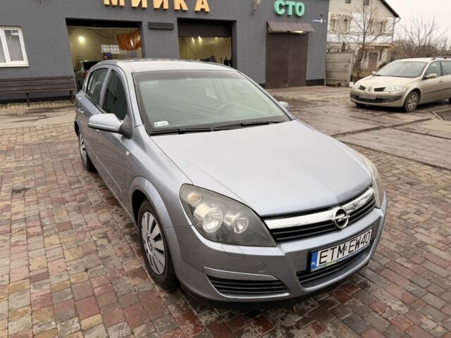 Синий Опель Астра, объемом двигателя 1.7 л и пробегом 333 тыс. км за 2400 $, фото 8 на Automoto.ua