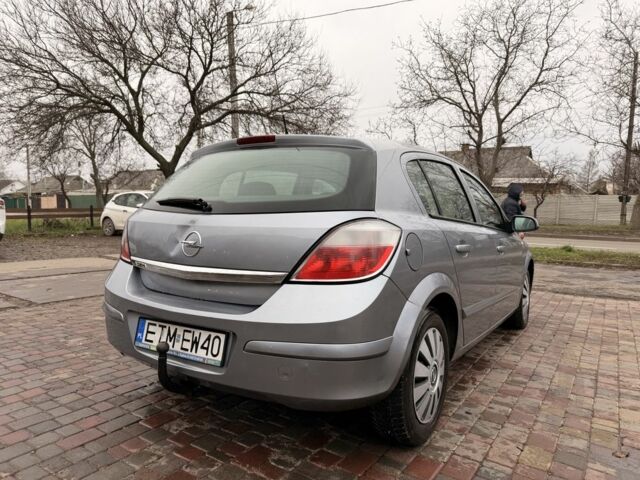 Синий Опель Астра, объемом двигателя 1.7 л и пробегом 333 тыс. км за 2400 $, фото 5 на Automoto.ua