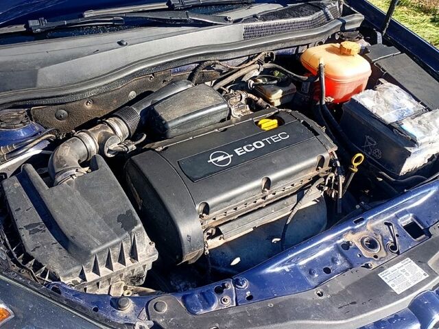 Синій Опель Астра, об'ємом двигуна 1.6 л та пробігом 160 тис. км за 4200 $, фото 2 на Automoto.ua