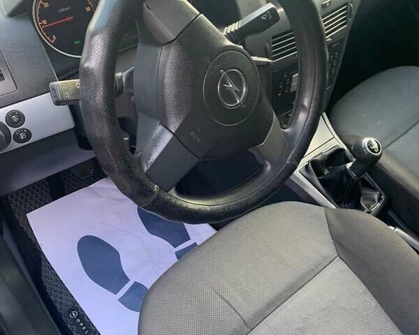 Синій Опель Астра, об'ємом двигуна 1.69 л та пробігом 300 тис. км за 4300 $, фото 2 на Automoto.ua