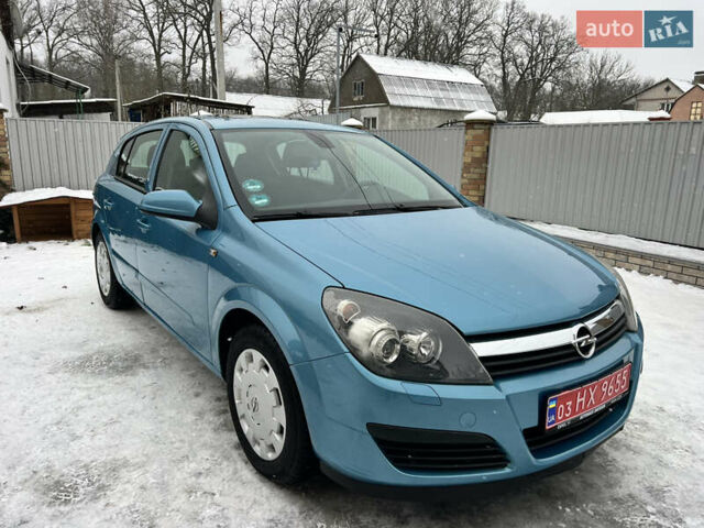 Синий Опель Астра, объемом двигателя 1.6 л и пробегом 178 тыс. км за 4900 $, фото 4 на Automoto.ua