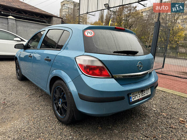 Синий Опель Астра, объемом двигателя 1.6 л и пробегом 87 тыс. км за 5300 $, фото 6 на Automoto.ua