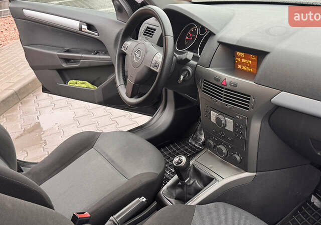 Синій Опель Астра, об'ємом двигуна 1.8 л та пробігом 220 тис. км за 4900 $, фото 30 на Automoto.ua