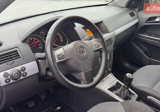 Синій Опель Астра, об'ємом двигуна 1.8 л та пробігом 220 тис. км за 4900 $, фото 16 на Automoto.ua