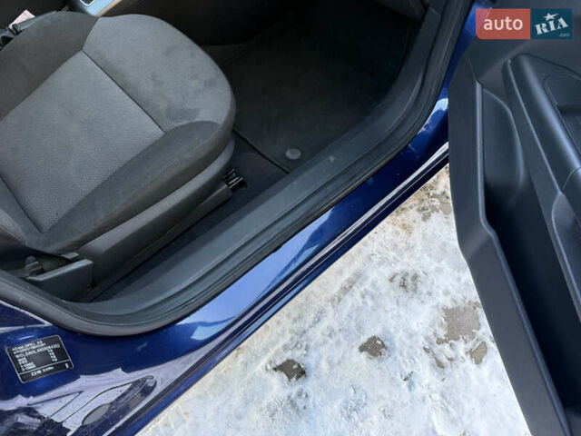 Синий Опель Астра, объемом двигателя 1.8 л и пробегом 150 тыс. км за 5000 $, фото 10 на Automoto.ua