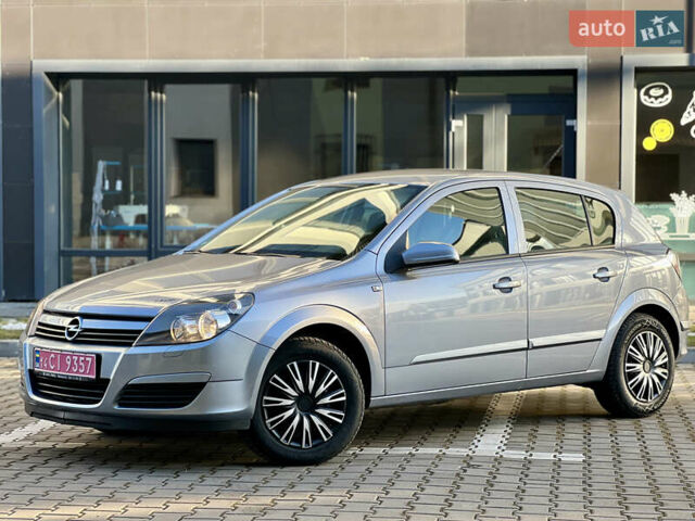 Синій Опель Астра, об'ємом двигуна 1.8 л та пробігом 156 тис. км за 5950 $, фото 4 на Automoto.ua