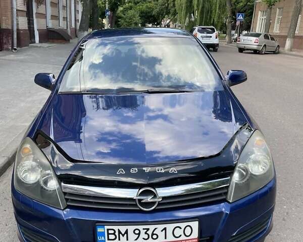 Синий Опель Астра, объемом двигателя 1.6 л и пробегом 253 тыс. км за 5000 $, фото 1 на Automoto.ua