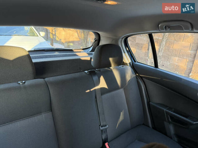 Синий Опель Астра, объемом двигателя 1.8 л и пробегом 150 тыс. км за 5000 $, фото 17 на Automoto.ua