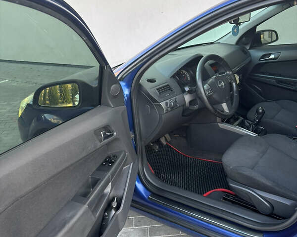 Синій Опель Астра, об'ємом двигуна 1.4 л та пробігом 350 тис. км за 3150 $, фото 25 на Automoto.ua